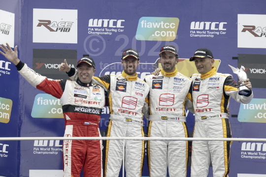 FIA WTCC 2009 round 9 & 10