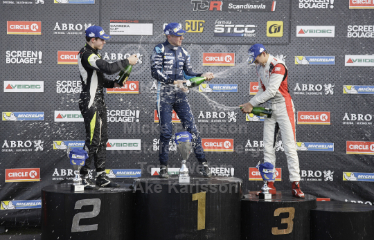 podiumfstccheat2mp1722mp17